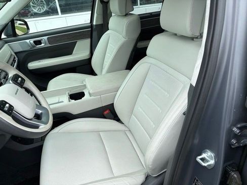 Used 2025 Hyundai Santa Fe Calligraphy AWD/4WD image 14