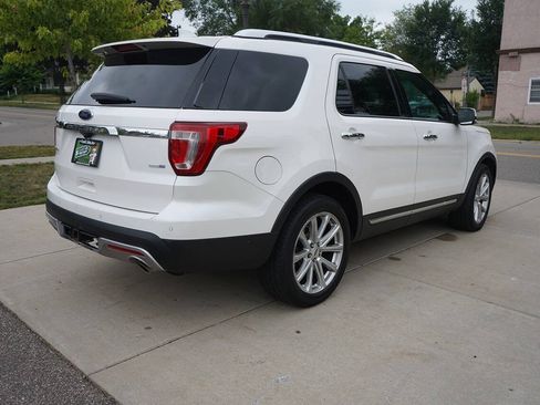 Used 2016 Ford Explorer Limited w/ Equipment Group 301A AWD/4WD image 6