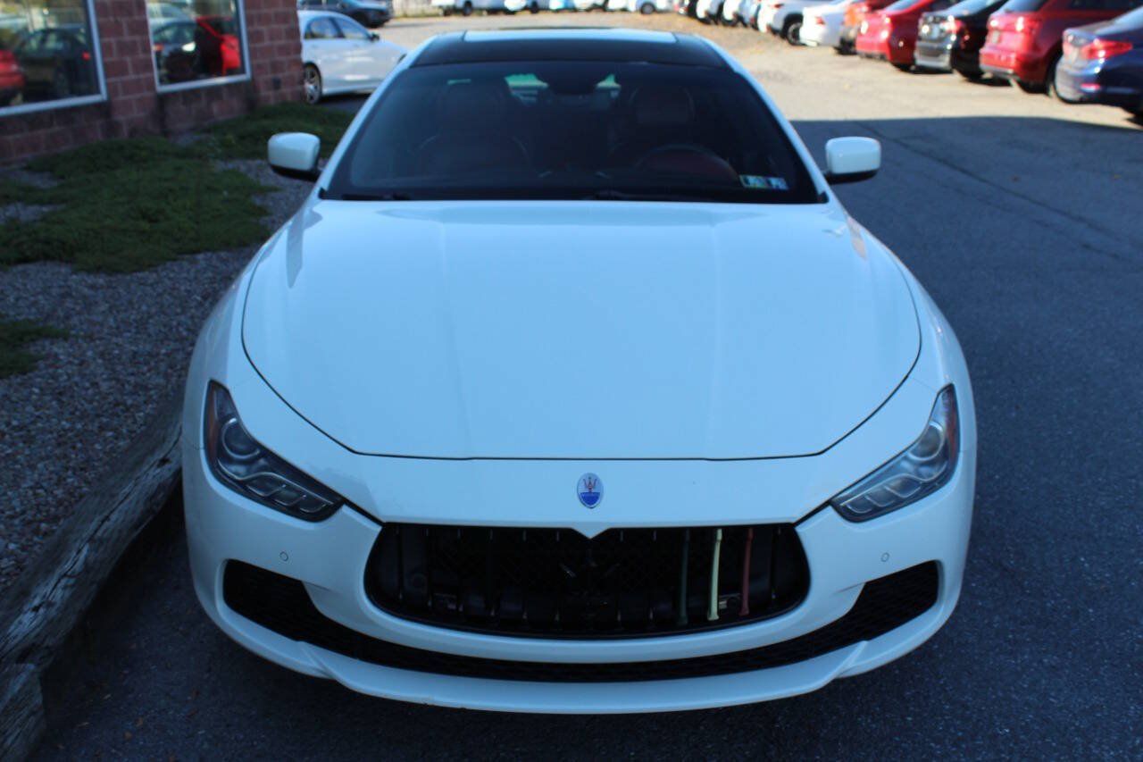 Used 2015 Maserati Ghibli S Q4 AWD/4WD image 2