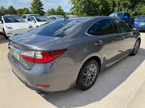 Used 2018 Lexus ES 350 w/ Premier Package FWD image 5
