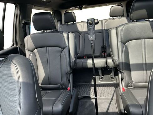New 2026 Jeep Grand Wagoneer 4WD image 23
