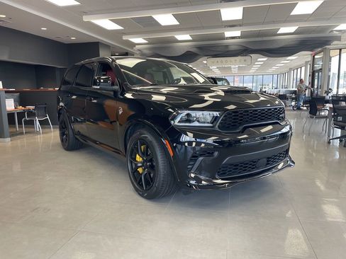 New 2026 Dodge Durango SRT Hellcat w/ Premium Group AWD/4WD image 4