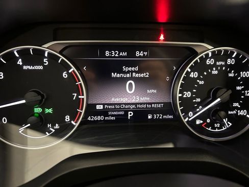Used 2023 Nissan Rogue SL FWD image 10