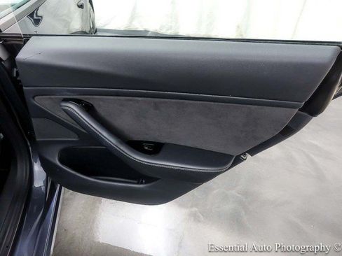 Used 2018 Tesla Model 3 Performance AWD/4WD image 33