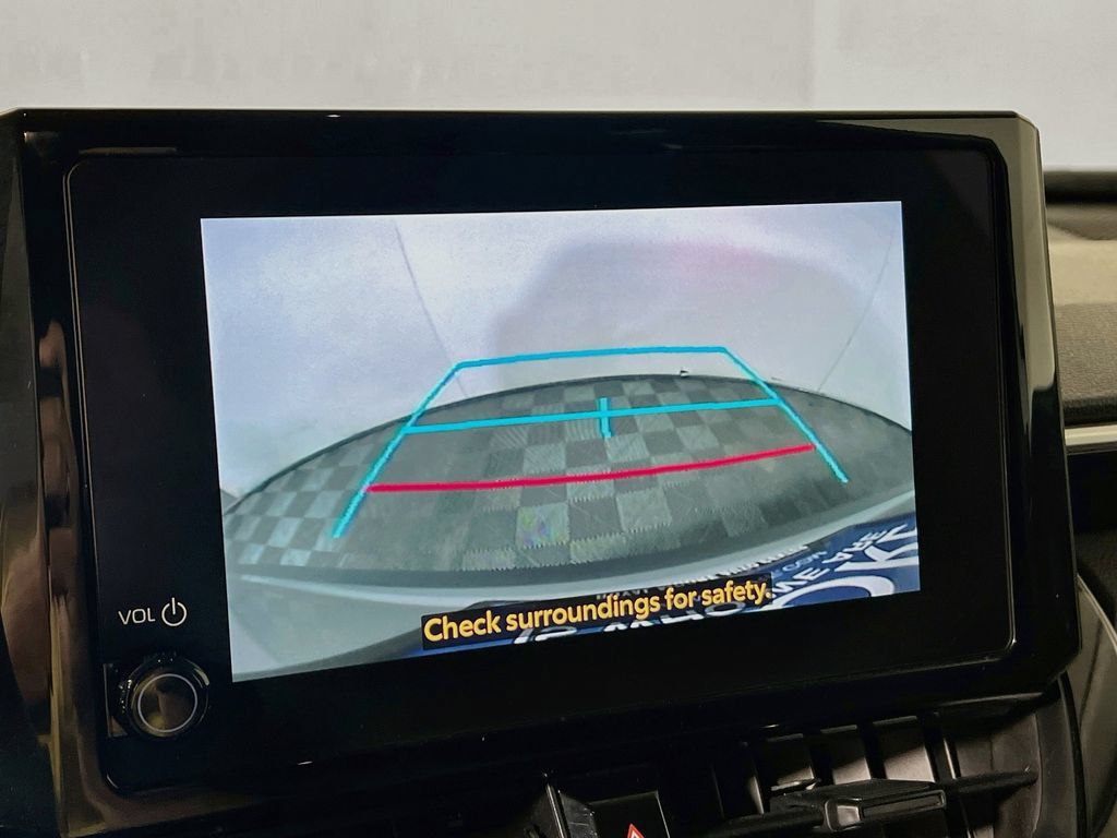 Certified 2025 Toyota Corolla Cross LE FWD image 12