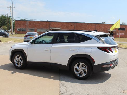 Used 2024 Hyundai Tucson SEL FWD image 8