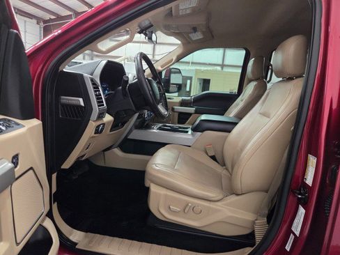 Used 2017 Ford F250 Lariat w/ Lariat Value Package AWD/4WD image 6
