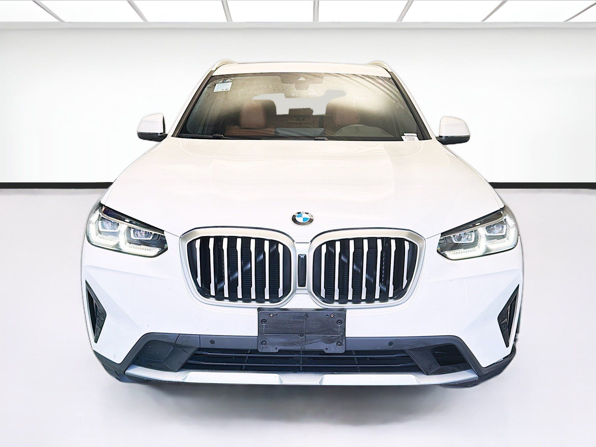 Used 2023 BMW X3 xDrive30i w/ Premium Package AWD/4WD image 2