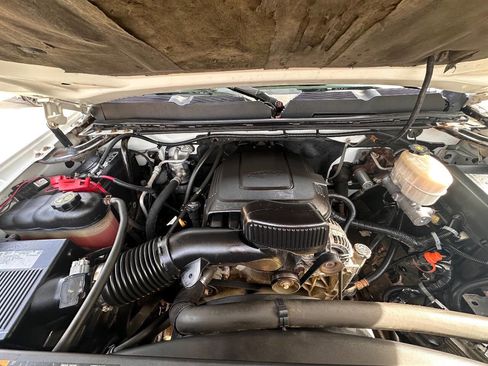 Used 2013 Chevrolet Silverado 2500 LT w/ Convenience Package image 14