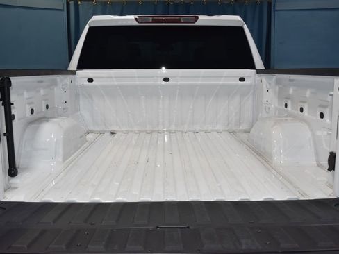 Used 2025 GMC Sierra 1500 SLT image 31