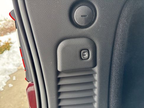 Used 2024 Dodge Durango GT image 44