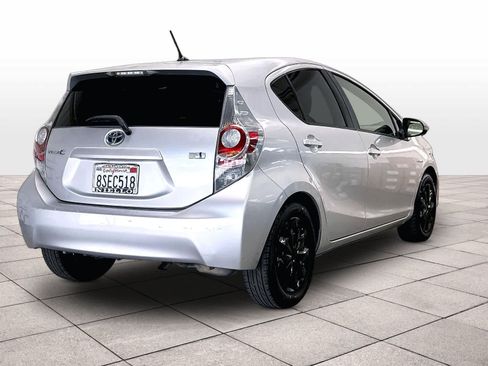 Used 2013 Toyota Prius C Two FWD image 9