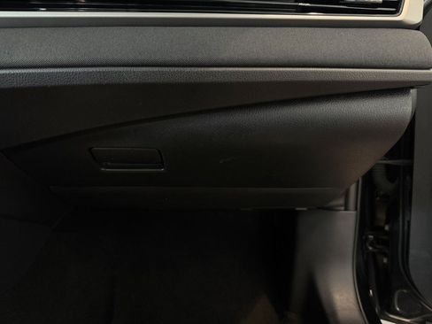 Used 2025 Toyota Camry LE FWD image 35