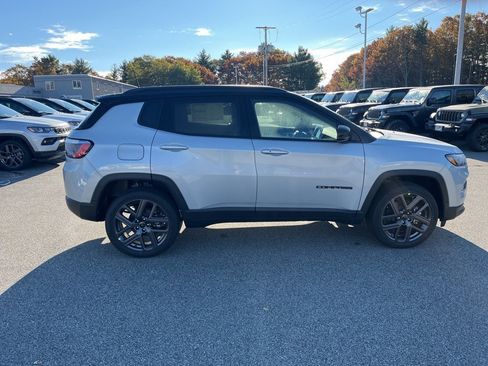 New 2026 Jeep Compass Limited image 8