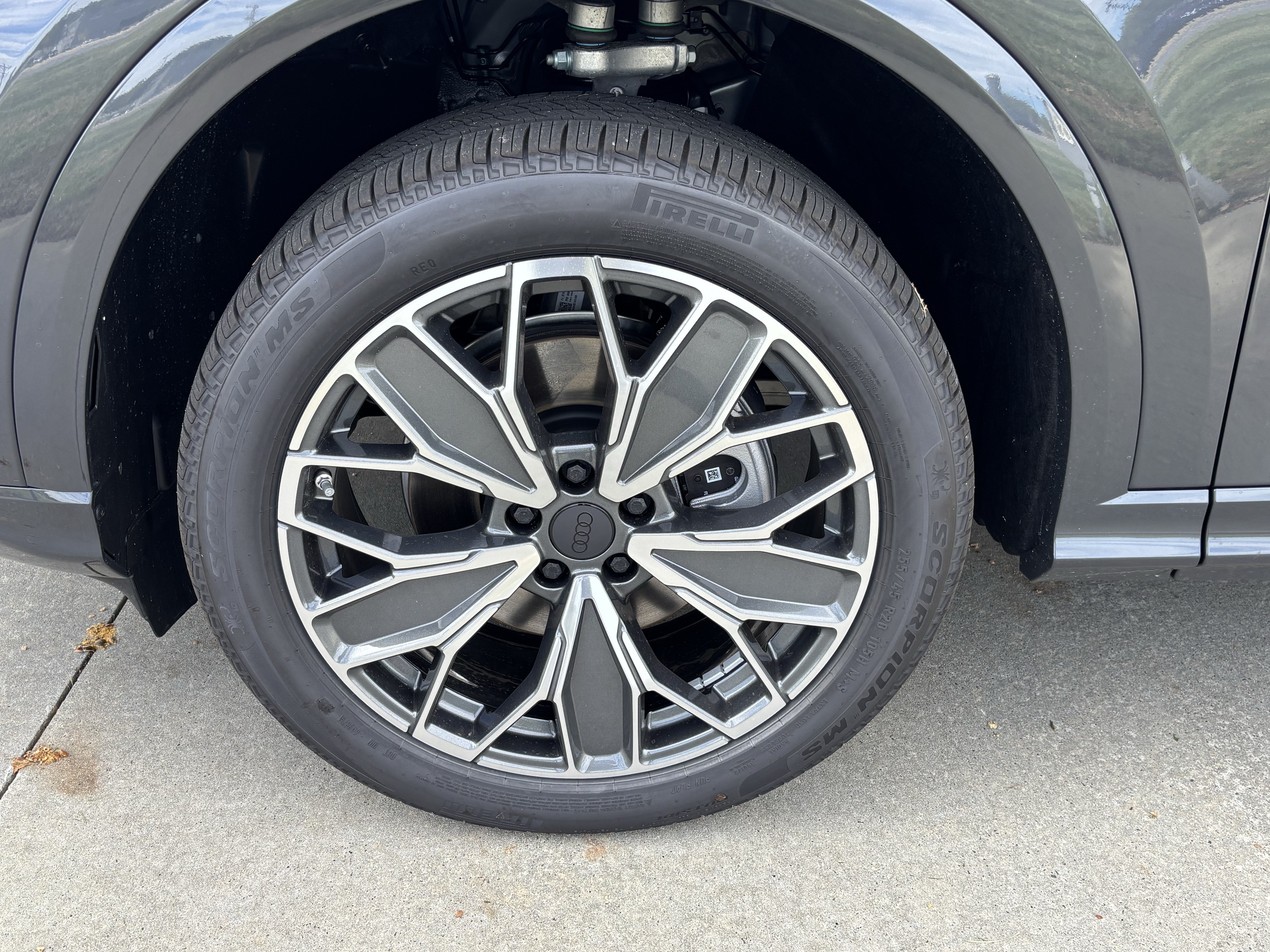 New 2026 Audi Q5 Premium Plus AWD/4WD image 13