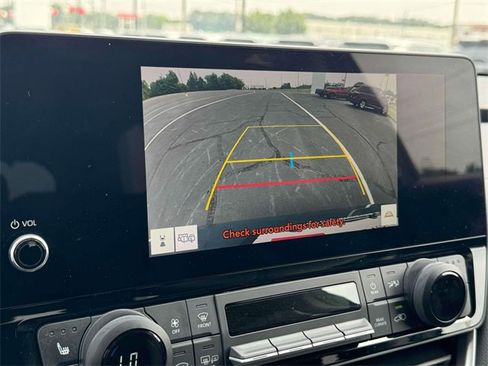 Used 2024 Toyota Grand Highlander XLE image 29