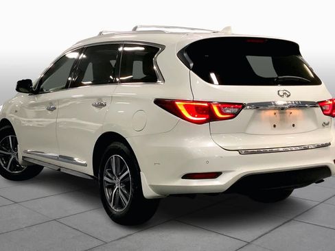 Used 2020 INFINITI QX60 Luxe w/ Essential Package image 11