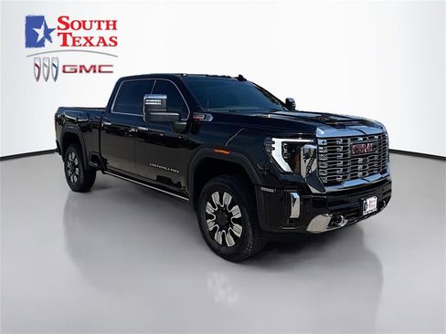 Used 2024 GMC Sierra 2500 Denali w/ Denali Reserve Package image 1