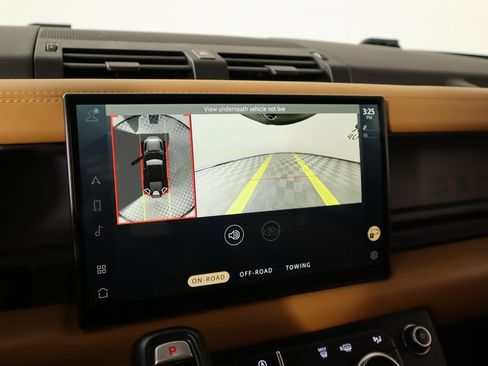 Used 2022 Land Rover Defender 110 X image 6