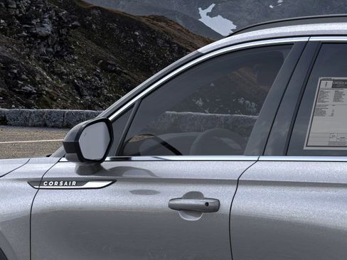 New 2026 Lincoln Corsair Premiere image 20