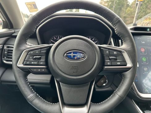 Used 2025 Subaru Outback Limited AWD/4WD image 15