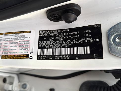 Certified 2019 Toyota 4Runner SR5 image 35