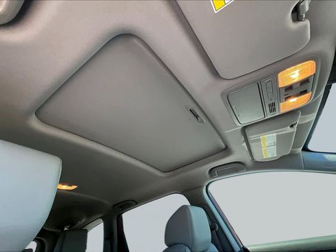 Used 2021 Honda CR-V EX-L image 13