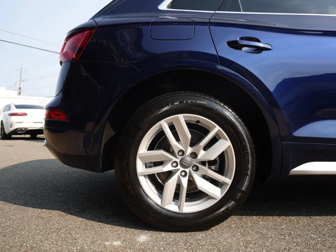 Used 2020 Audi Q5 2.0T Premium AWD/4WD image 5