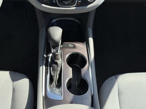 Used 2022 Chevrolet Malibu LS w/ Driver Confidence Package II image 19