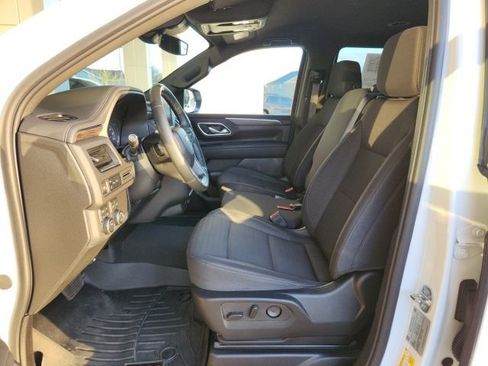 Used 2024 Chevrolet Tahoe LS image 15