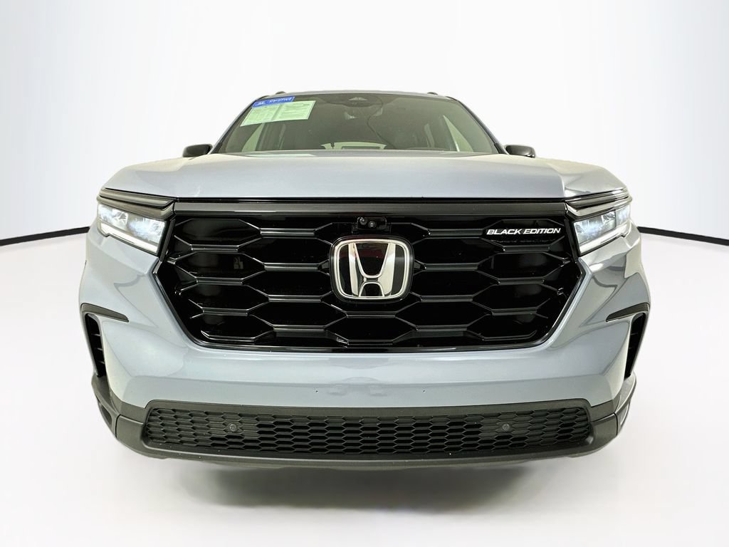 Certified 2025 Honda Pilot Black Edition image 2