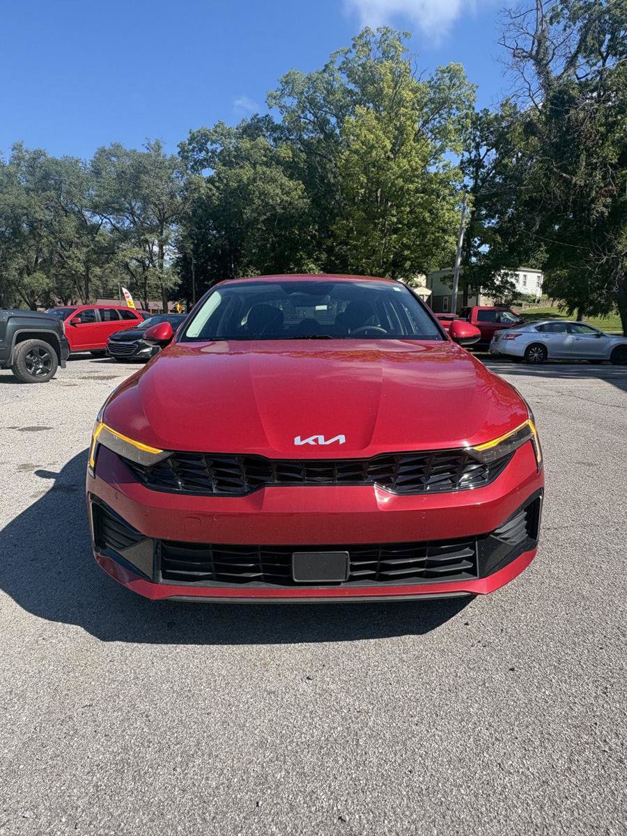 Used 2025 Kia K5 LXS FWD image 2