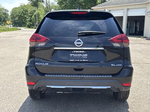 Used 2018 Nissan Rogue SL AWD/4WD image 4