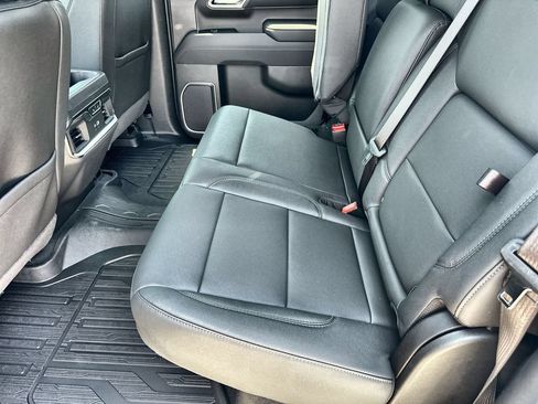 New 2026 GMC Sierra 1500 SLT AWD/4WD image 16