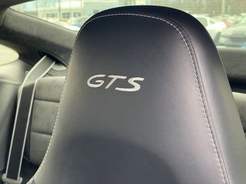 Used 2015 Porsche 911 Carrera 4 GTS image 30