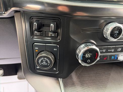 Used 2021 Ford F150 Platinum w/ Equipment Group 701A High AWD/4WD image 29