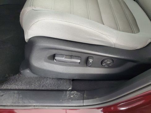 Used 2017 Honda CR-V EX image 29