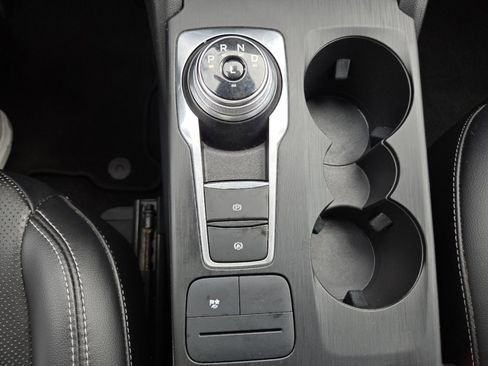 Used 2021 Ford Escape SEL image 33