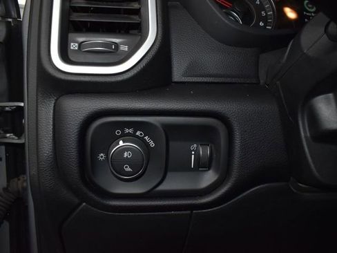 Used 2022 RAM 2500 Big Horn w/ Level 1 Equipment Group image 15