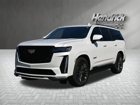 Used 2023 Cadillac Escalade V image 7