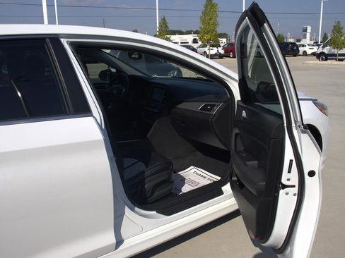 Used 2018 Hyundai Sonata SEL image 45