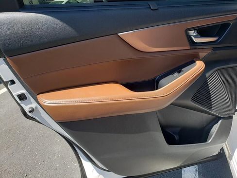 Certified 2024 Acura MDX SH-AWD w/ Technology Package image 32