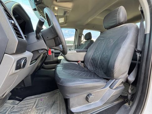 Used 2022 Ford F350 XL w/ STX Appearance Package RWD image 9