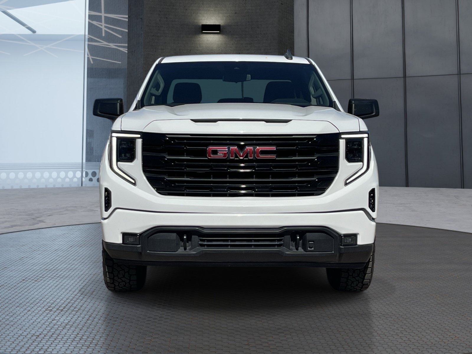 Used 2023 GMC Sierra 1500 Elevation w/ X31 Off-Road Package AWD/4WD image 9