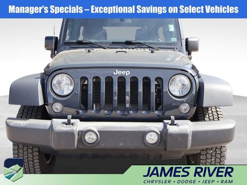 Used 2017 Jeep Wrangler Unlimited Sport w/ Quick Order Package 24S AWD/4WD image 7
