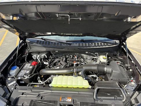 New 2026 Ford Expedition Active image 27