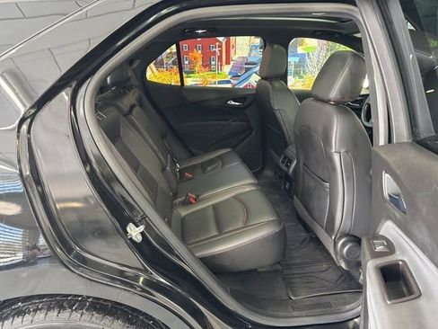 Used 2022 Chevrolet Equinox RS w/ RS Leather Package AWD/4WD image 49