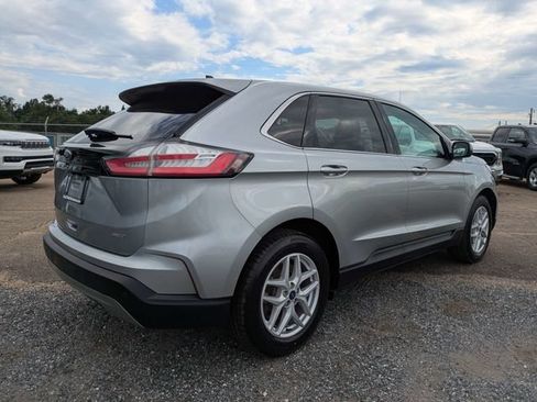 Used 2022 Ford Edge SEL AWD/4WD image 4