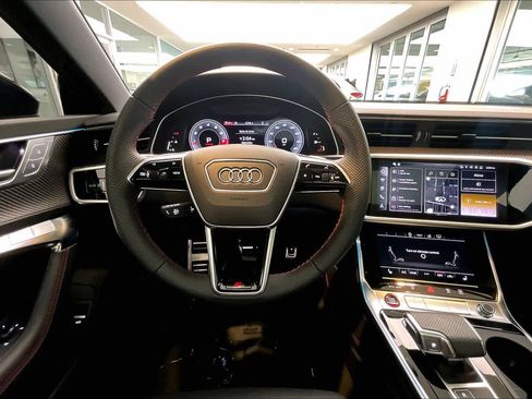 Used 2025 Audi S7 Premium Plus image 6