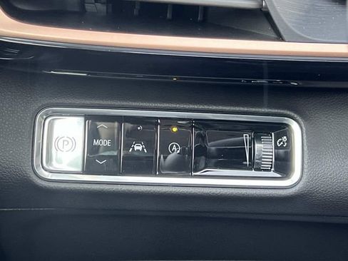 New 2025 Buick Envision Sport Touring image 33